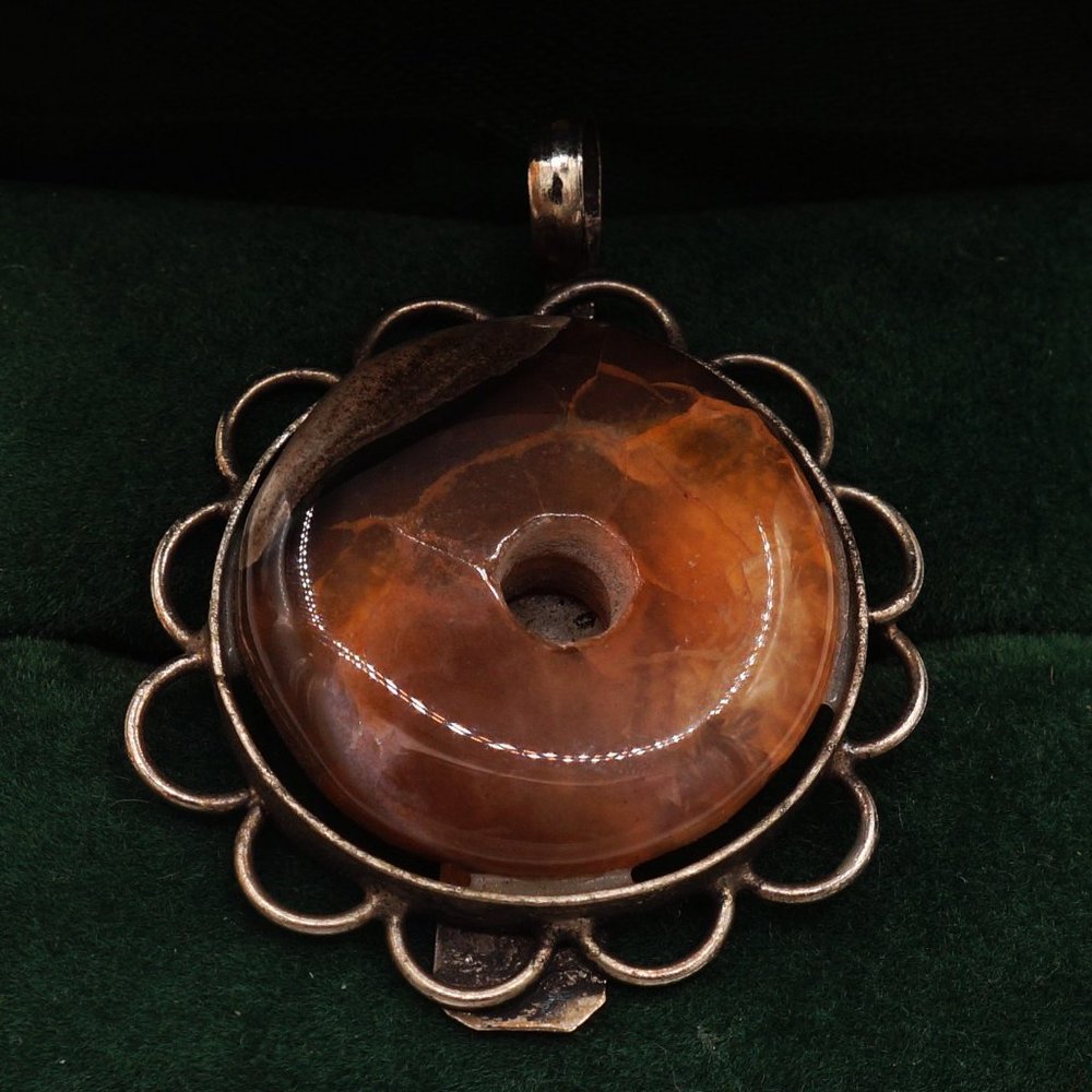 Vintage Black & Golden Brown Disc Agate Silver Filigree Pendant